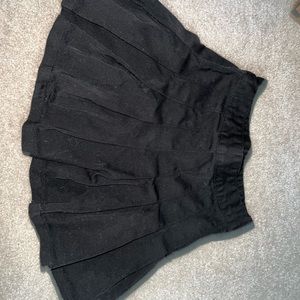 Brandy Melville Pleated Skirt